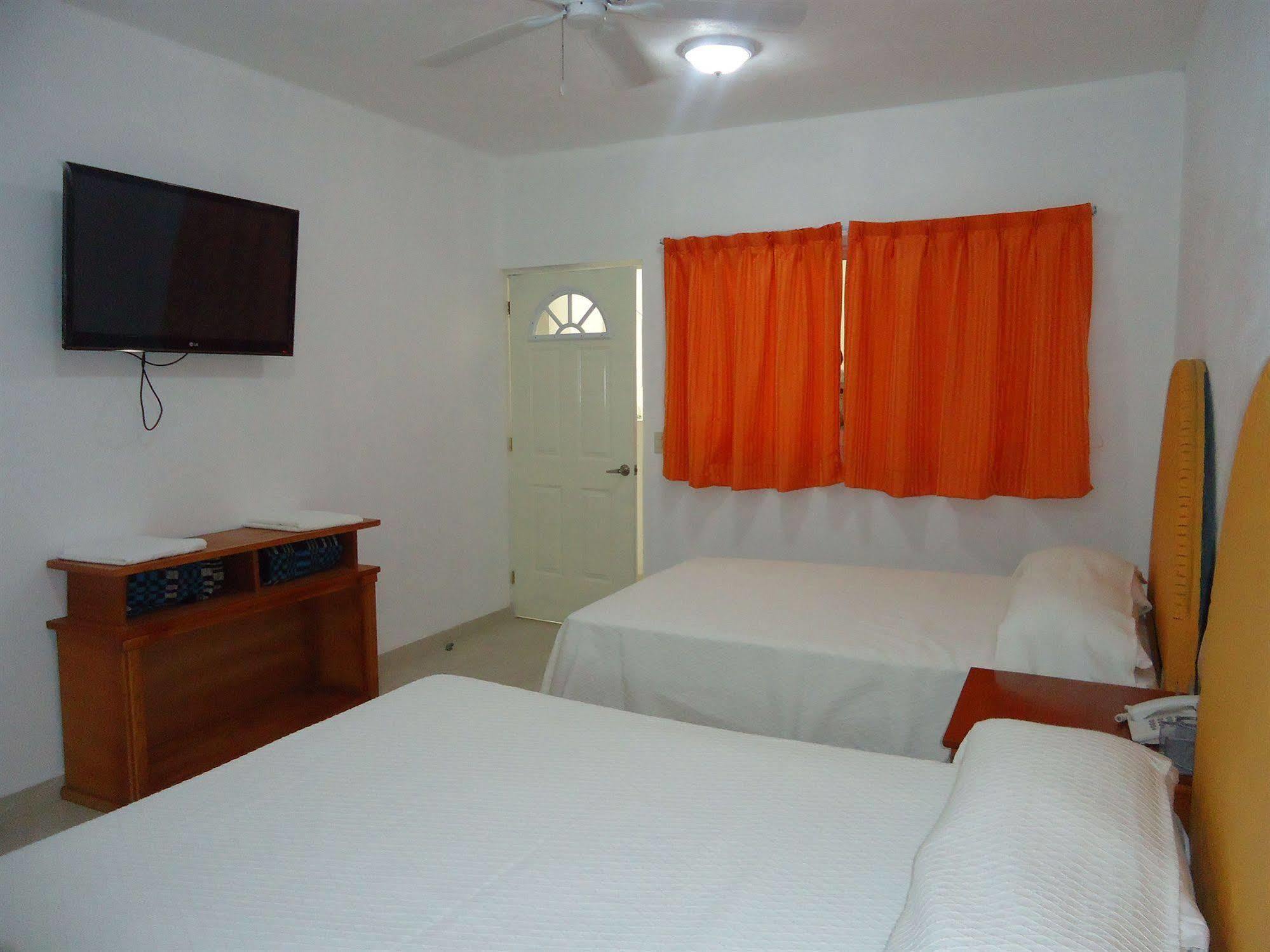 Cuautla  Hotel Quinta De La Rosa מראה חיצוני תמונה